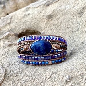 Lapis Lazuli bracelet, Beaded Crystal bracelet, natural gemstone, healing stone